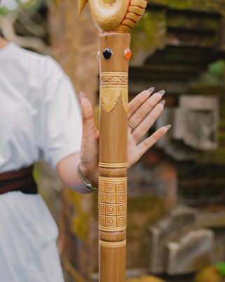 Посох "Gold Dragon" — Золотой Страж | Ручная работа Бали