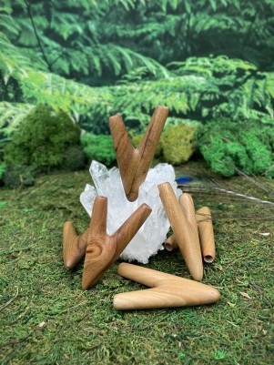 Курипи Синглблок из дерева Сандал