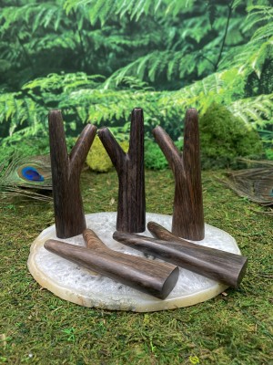 Курипи Синглблок Стендинг из дерева Эбен