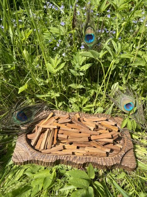 Сандаловое дерево (Sandalwood) брусочки 40г, 10-15 шт.