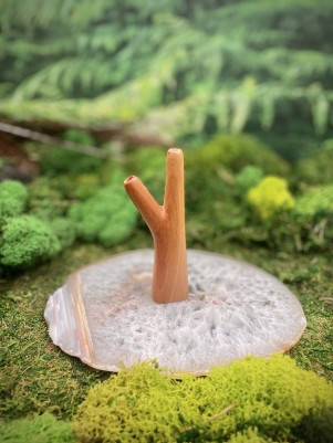 Курипи Синглблок Стендинг из дерева Саво