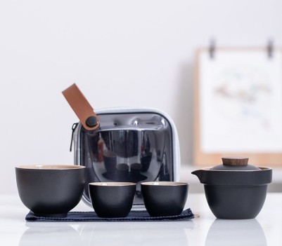 Гайвань керамическая и 2 пиалы - чёрный