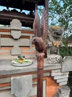 Посох Орёл с Ониксом ☥ II, из дерева Соно ручной работы.