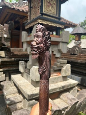 Посох Баронг ☥ I: Страж Света, с Аметистом, из дерева Соно, ручная работа.