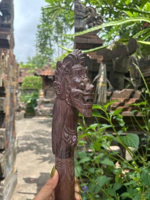 Посох Баронг ☥ I: Страж Света, с Аметистом, из дерева Соно, ручная работа.