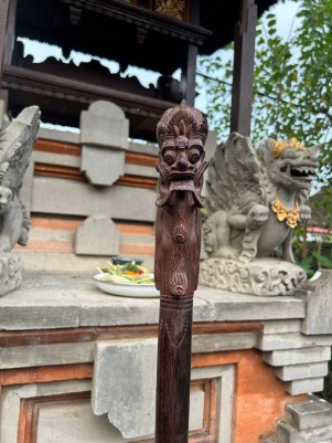 Посох Рангда ☥ I: Страж Перехода, с Аметистом, из дерева Соно ручной работы.