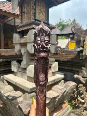 Посох Рангда ☥ II: Страж Перехода, с Аметистом, из дерева Соно ручной работы.